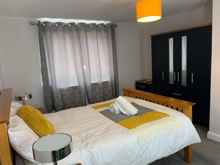 Aqua Dreams - Serviced Luxury Modern Belfast City Centre 2 Bed Apartment 外观 照片